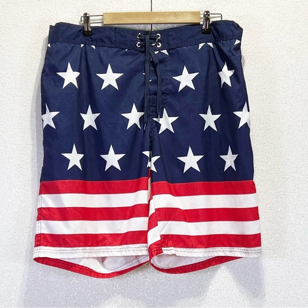 Men’s XL swim trunks American flag